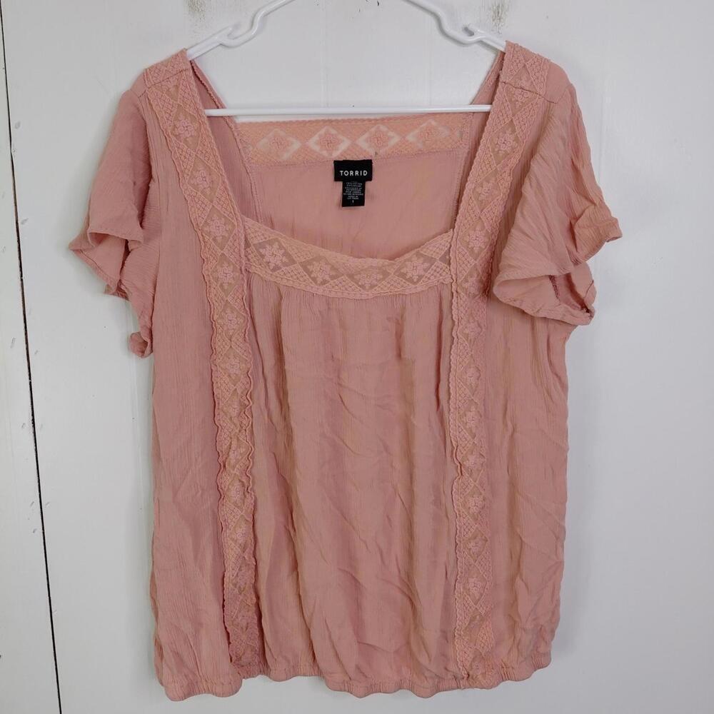 Torrid Top Womens 1X Flutter Sleeve Square Neck Elastic Hem Blush Pink Office